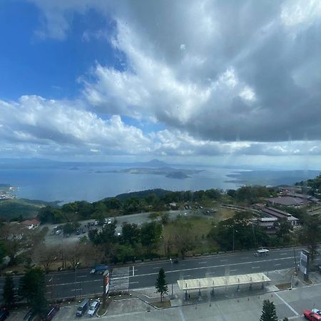 Smdc Tagaytay Taal Lake Condo Cook Netflix No Balcony No Free Parking Tagaytay City Kültér fotó