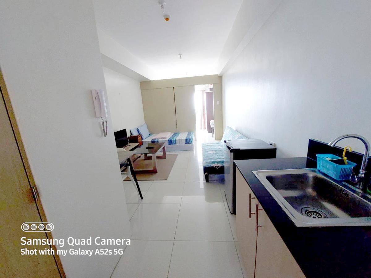 Smdc Tagaytay Taal Lake Condo Cook Netflix No Balcony No Free Parking Tagaytay City Kültér fotó